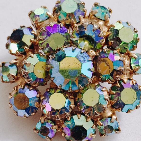 VTG Mid Century Earrings AB Rhinestone Cluster Clip On Gold Tone 1950s 60s - Picture 16 of 16